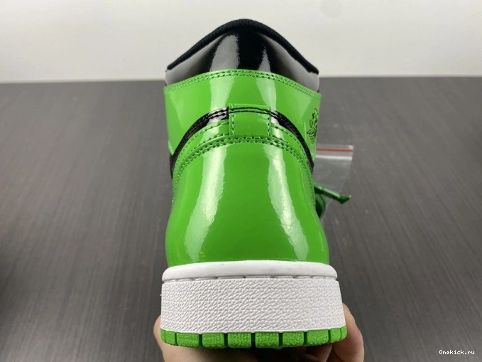One Kick Pine Jordan High 555088-030 Air Green OG 1 0714